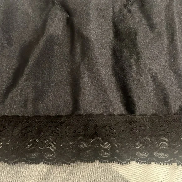Vintage Lady Lynne support undergarment. slip w/lace hem! - Picture 2 of 8